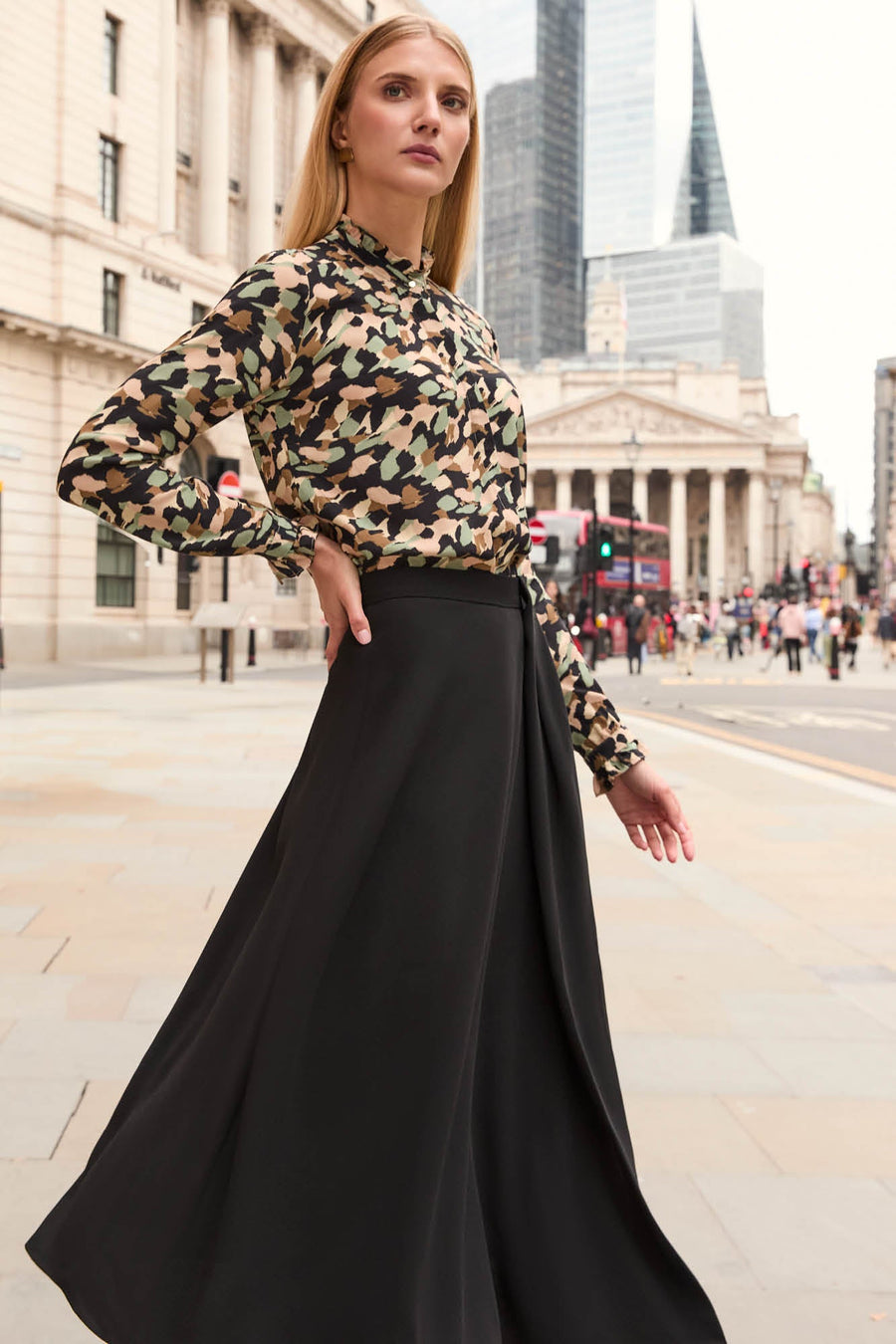 Holkham Black Skirt