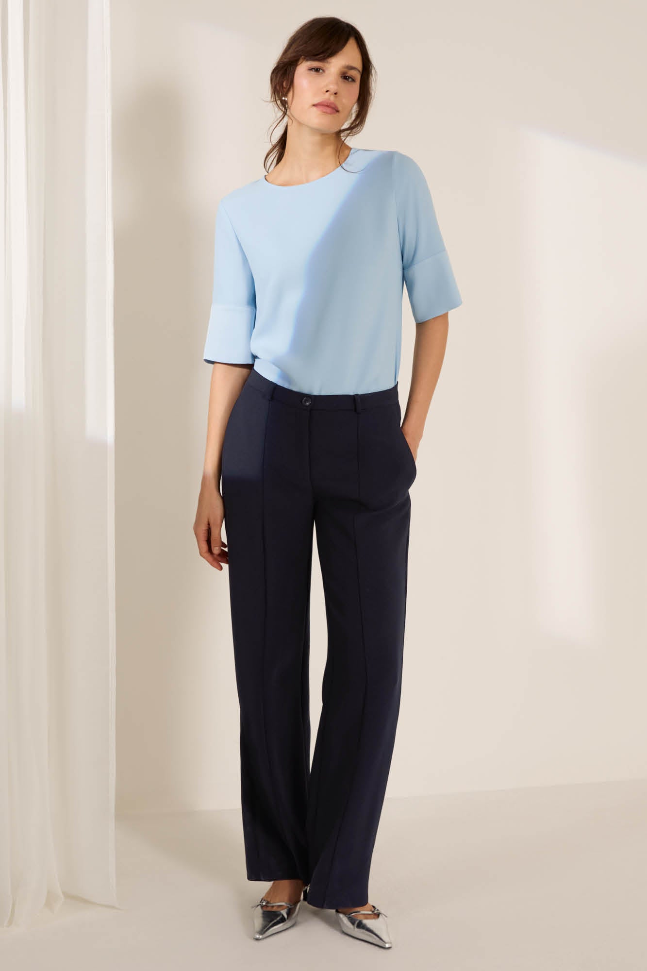 Alton Navy Performance Tailoring Trousers