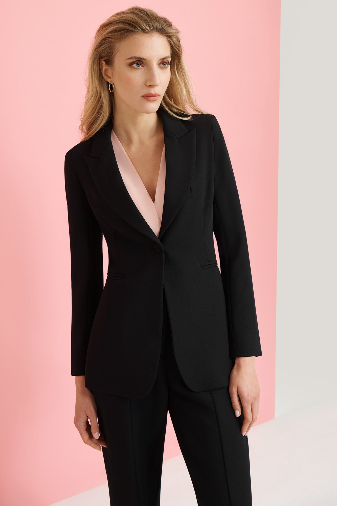 Threadneedle Black Performance Tailoring Jacket
