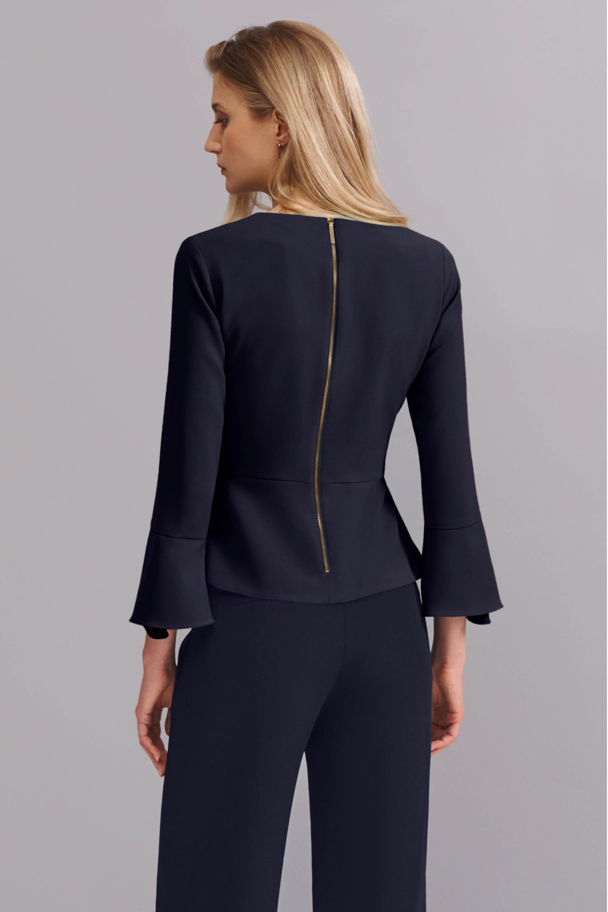 Chepstow Navy Performance Tailoring Top