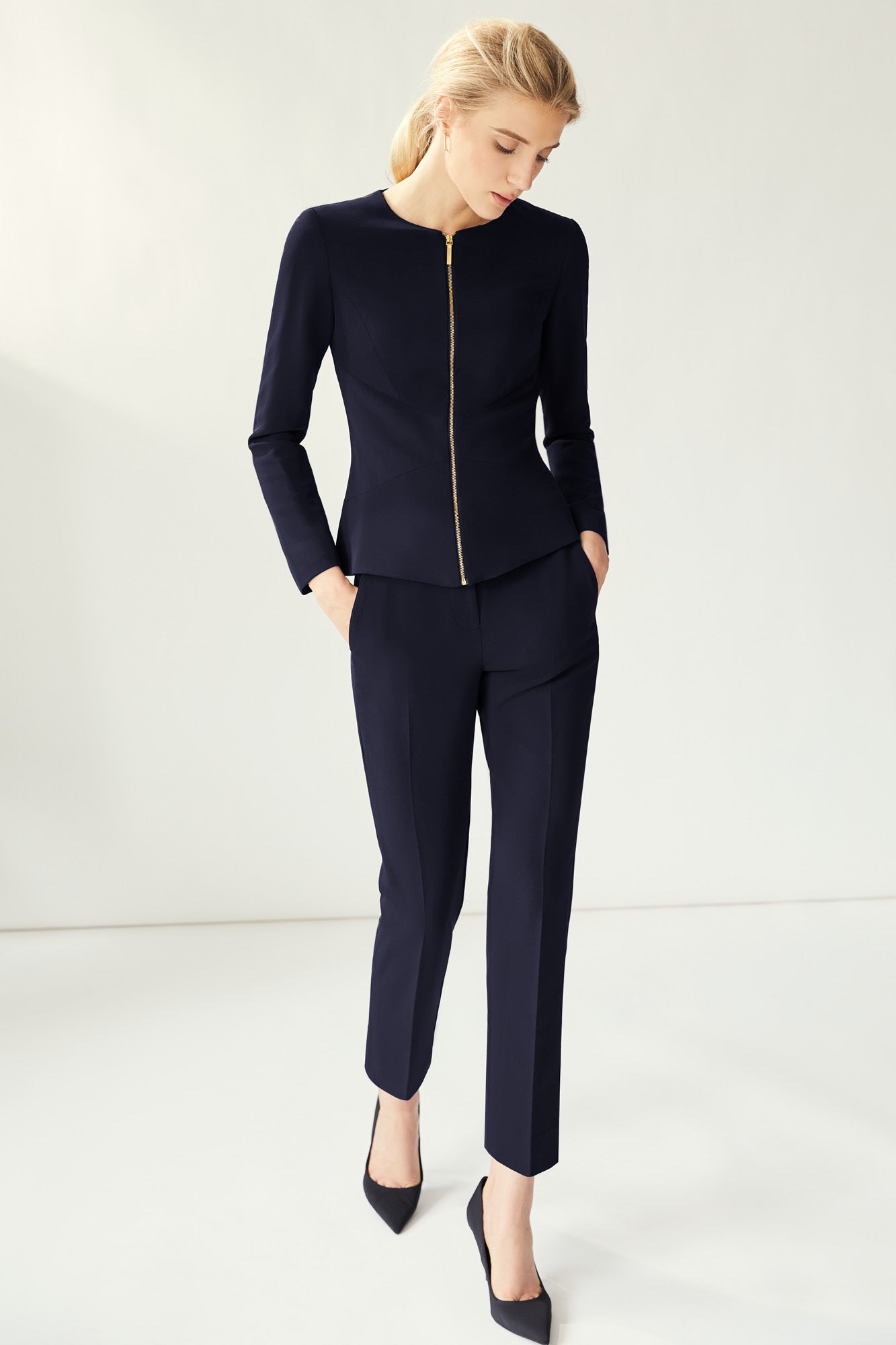 Finsbury Navy Suiting Jacket